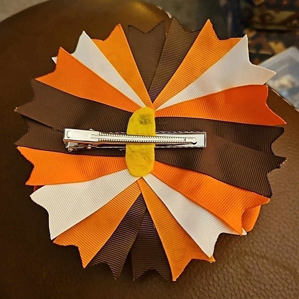 Large Turkey Thanksgiving Fall Round Ribbon Hair Bow